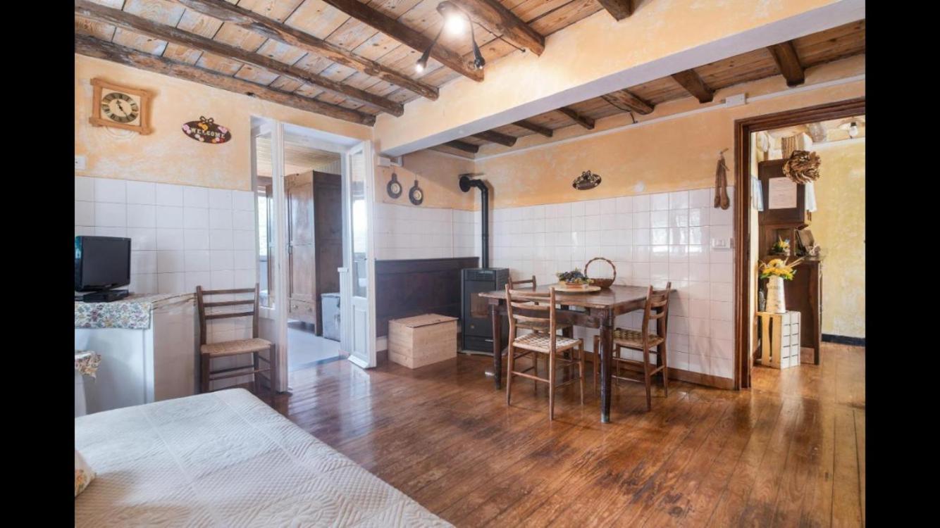 Camere E Accoglienza La Casa Della Nonna Borzonasca Exterior foto