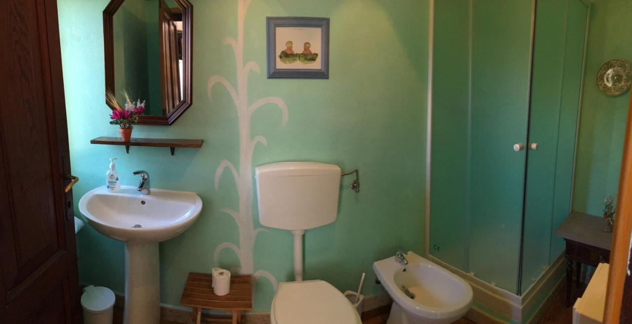 Camere E Accoglienza La Casa Della Nonna Borzonasca Exterior foto